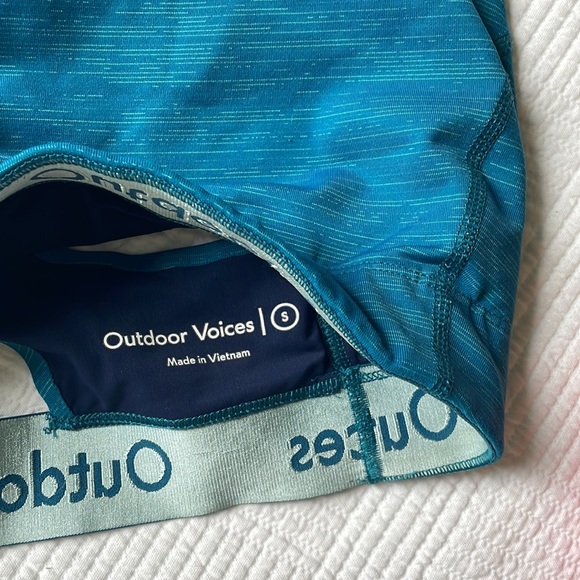 Outdoor Voices Apex Bra - Picture 4 of 4